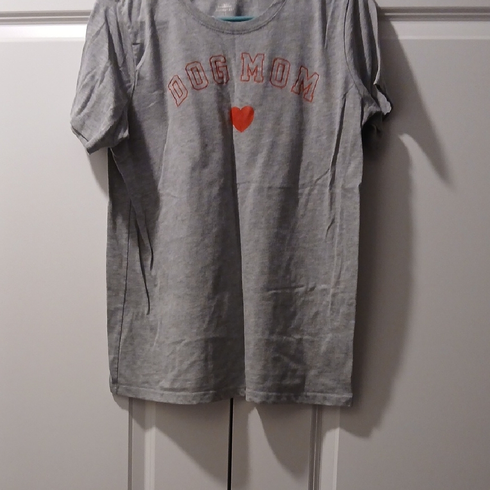 Gray and Red 'Dog Mom' Women's Tee